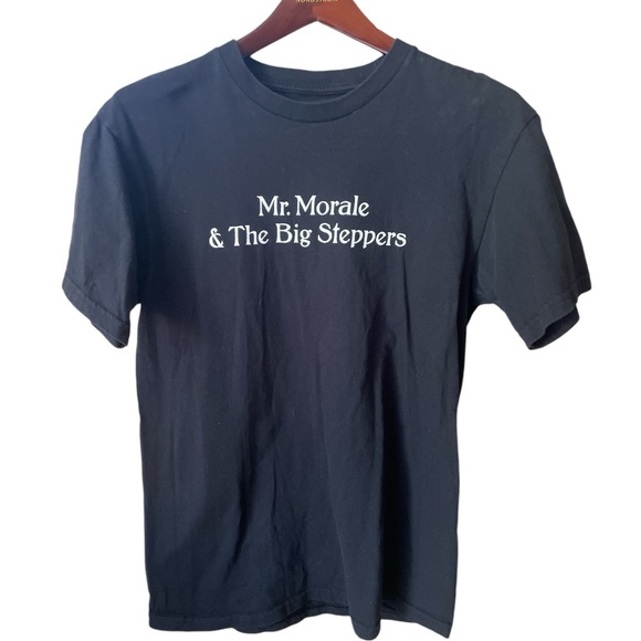 ⚡️ Black Short Sleeve Tee Shirt ~ Size M ⚡️ - Picture 1 of 3